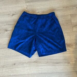 lululemon shorts with liner